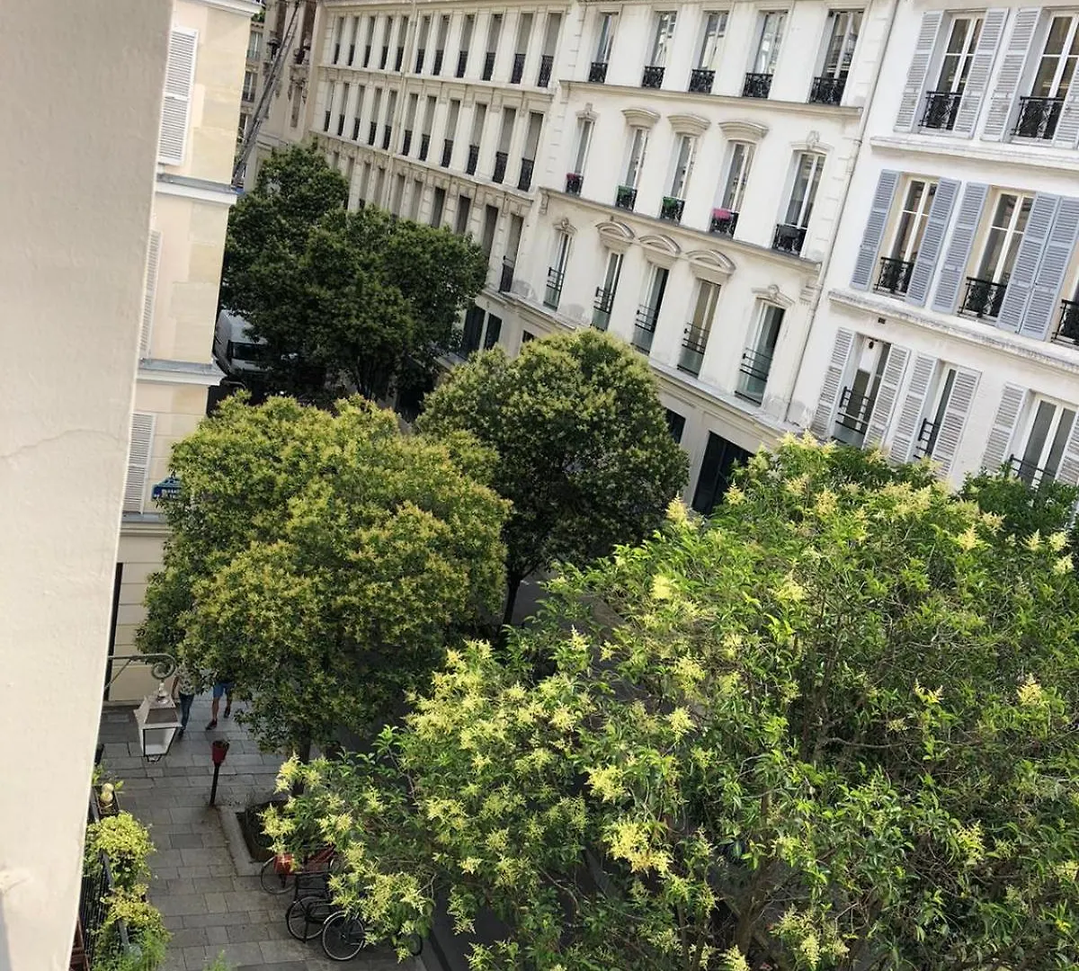 2 Pieces A 2 Pas Du Marais